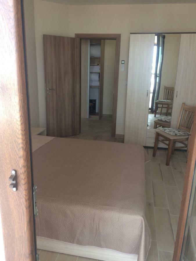 Sarafovo D&V Apartments ブルガス エクステリア 写真
